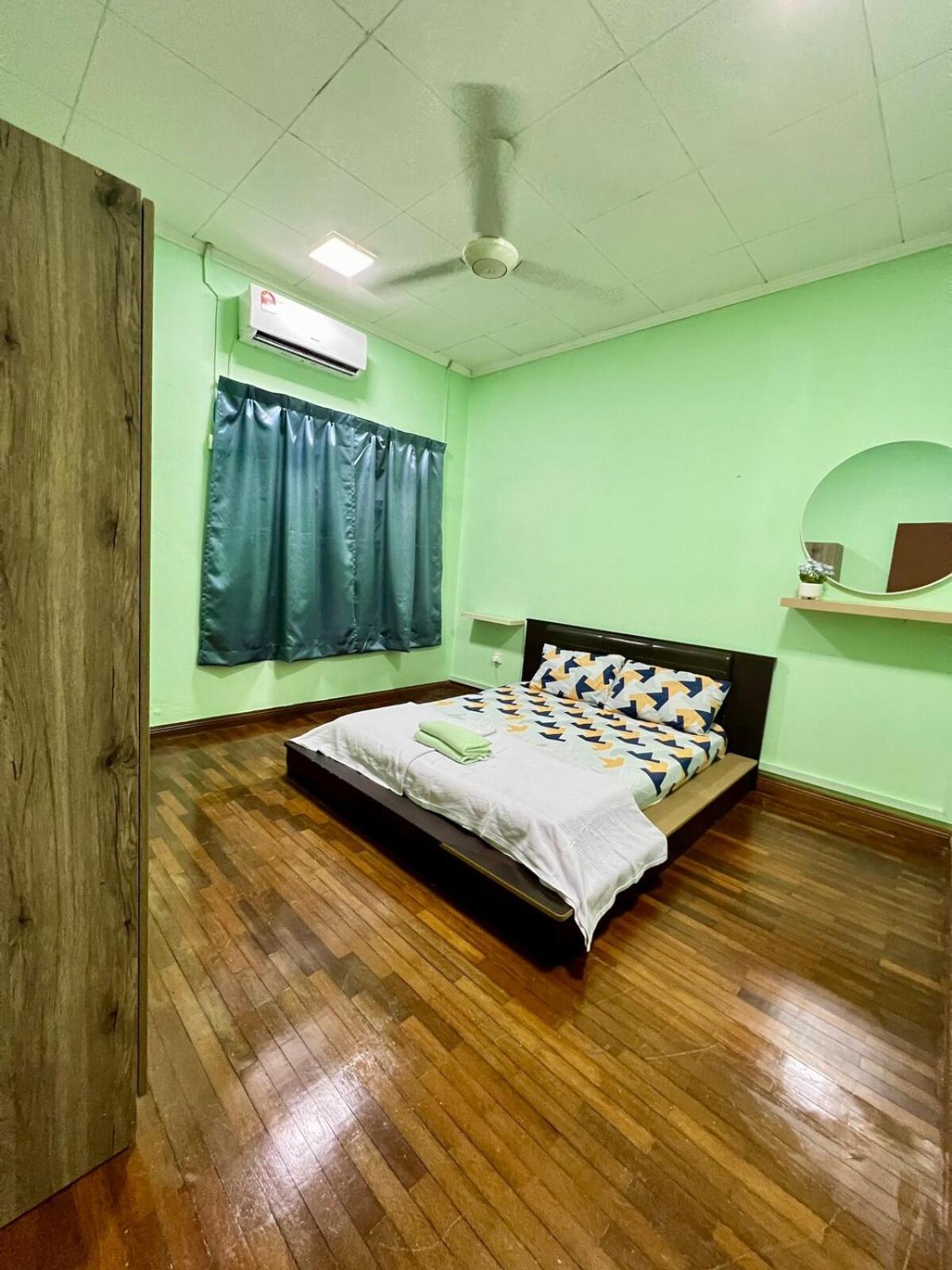 Rini Utama Homestay Skudai Ngoại thất bức ảnh